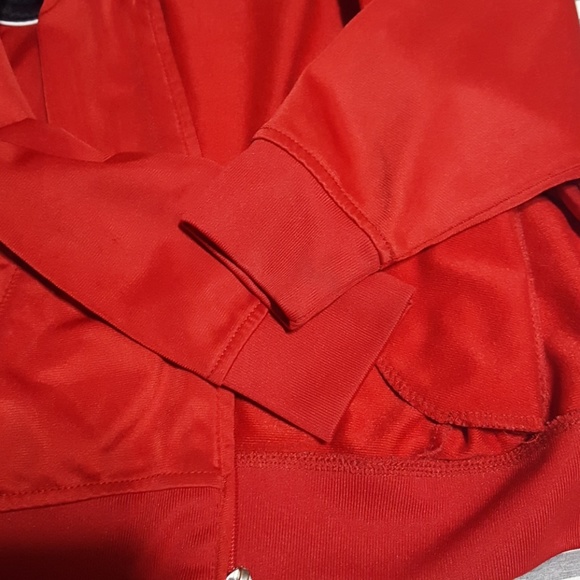 🍁Boys Reebok jacket size 5 - Picture 4 of 4